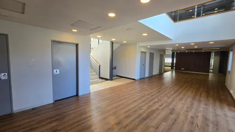 Pendoring Office Park, 299 Pendoring Road, Blackheath 2050m² Office Space Availabel To Let (9)